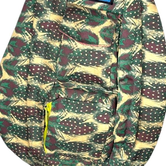 KAVU Original Rope Sling Bag Adjustable Strap Feather Print - 20" x 11" x 5" - Picture 4 of 10